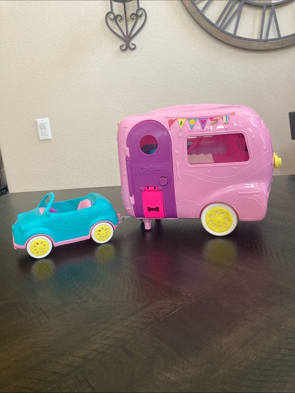 Chelsea Barbie pink camper set